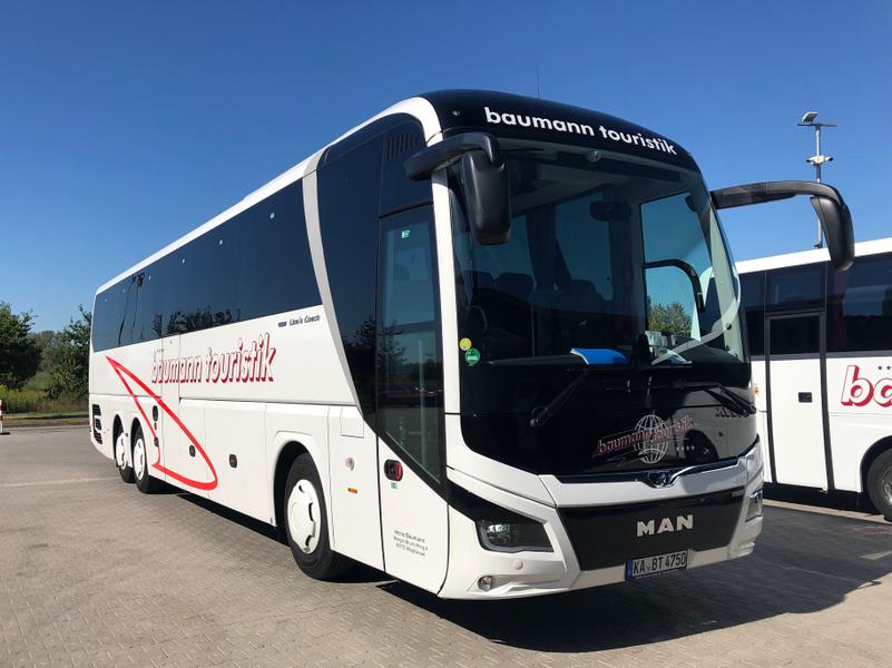 bus_18203